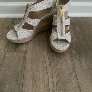 Michael Kors Cream Patterned Wedges